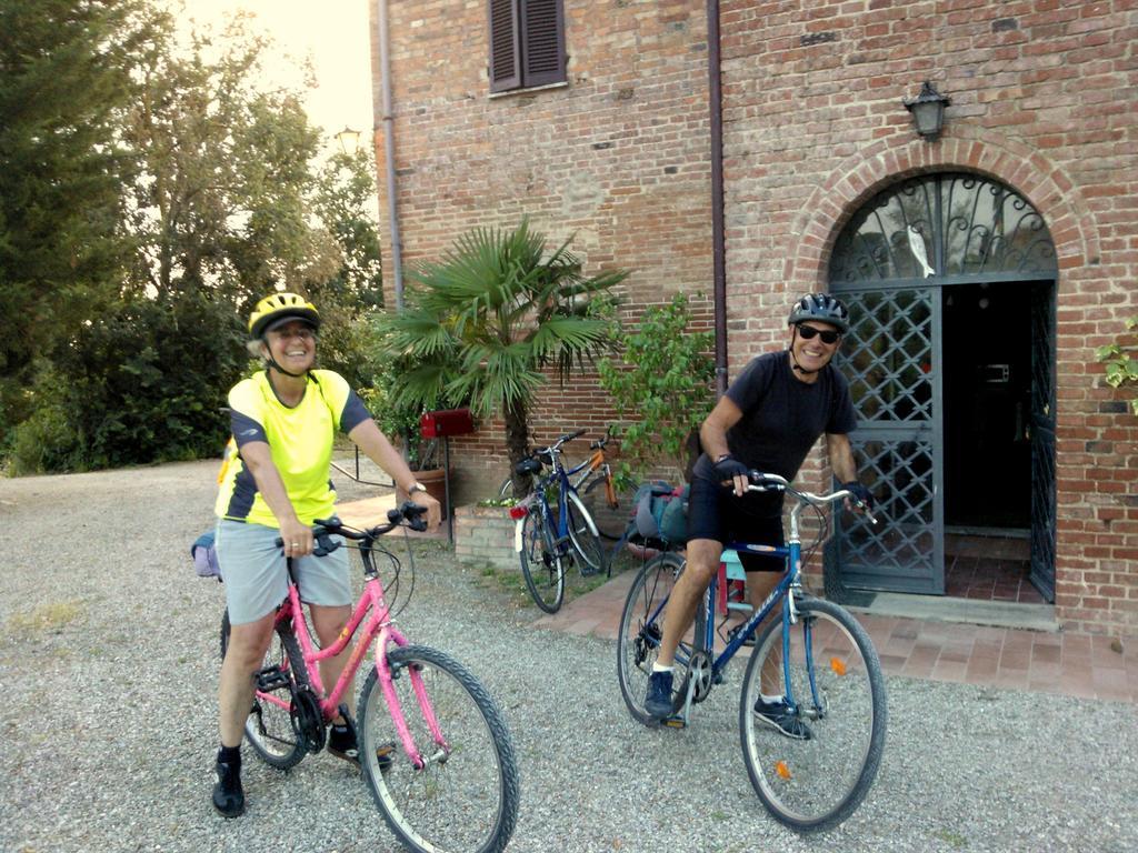 Agriturismo La Terra Valiano Exterior foto