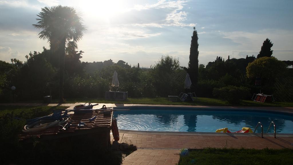 Agriturismo La Terra Valiano Exterior foto