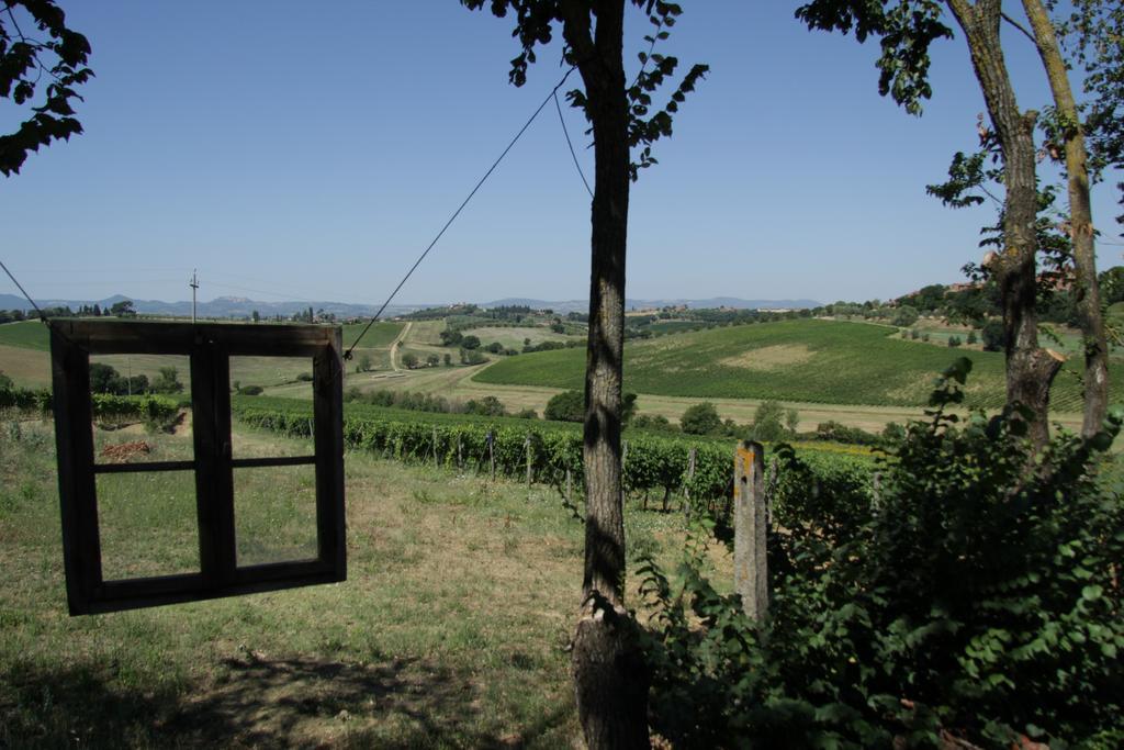 Agriturismo La Terra Valiano Exterior foto